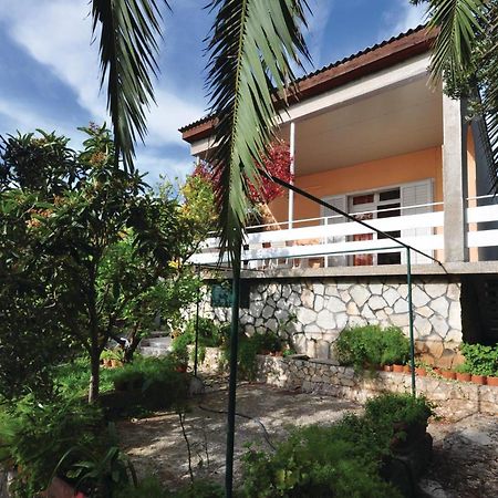 Awesome Home In Seget Vranjica With Wifi Екстер'єр фото