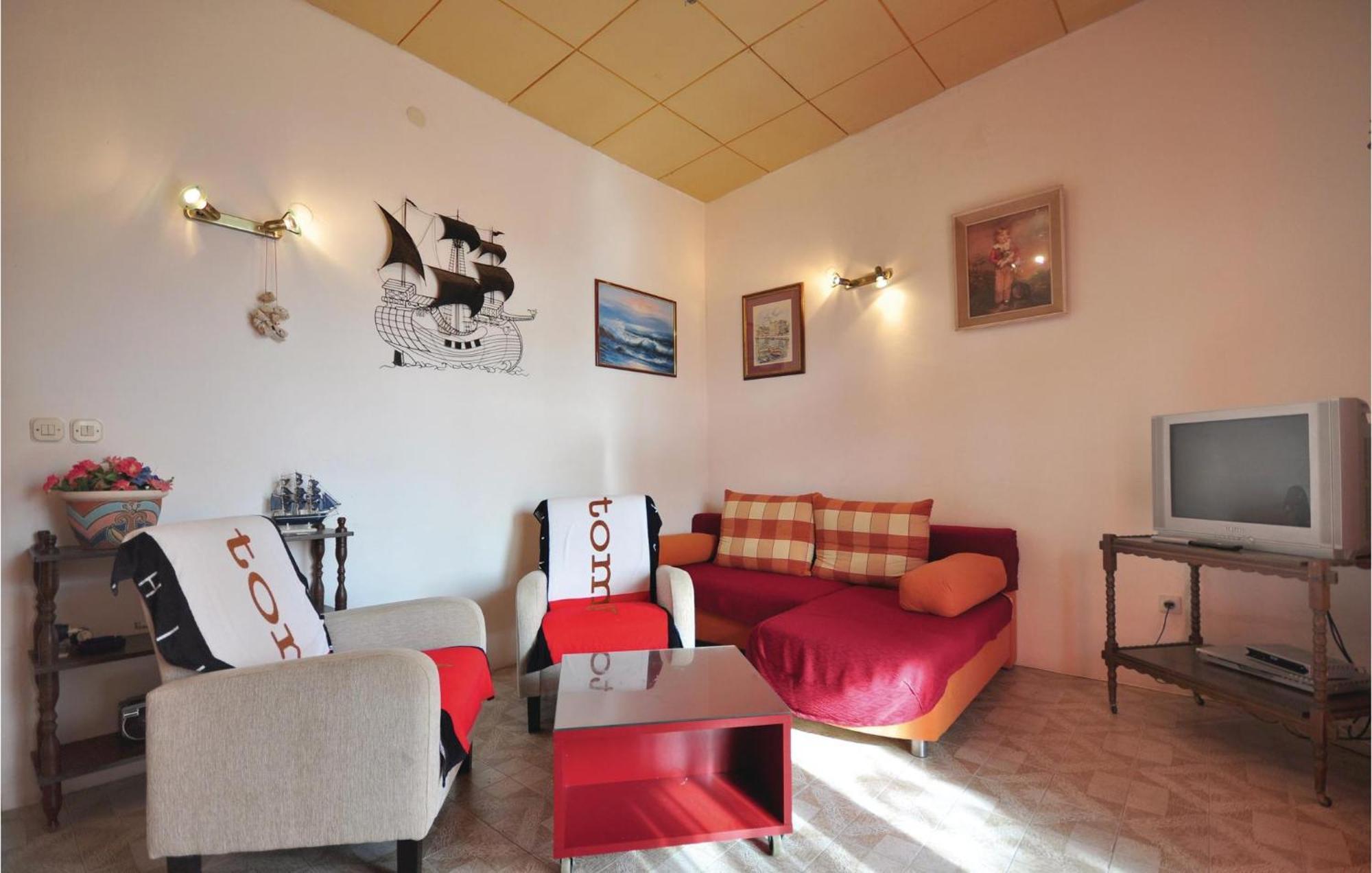 Awesome Home In Seget Vranjica With Wifi Екстер'єр фото