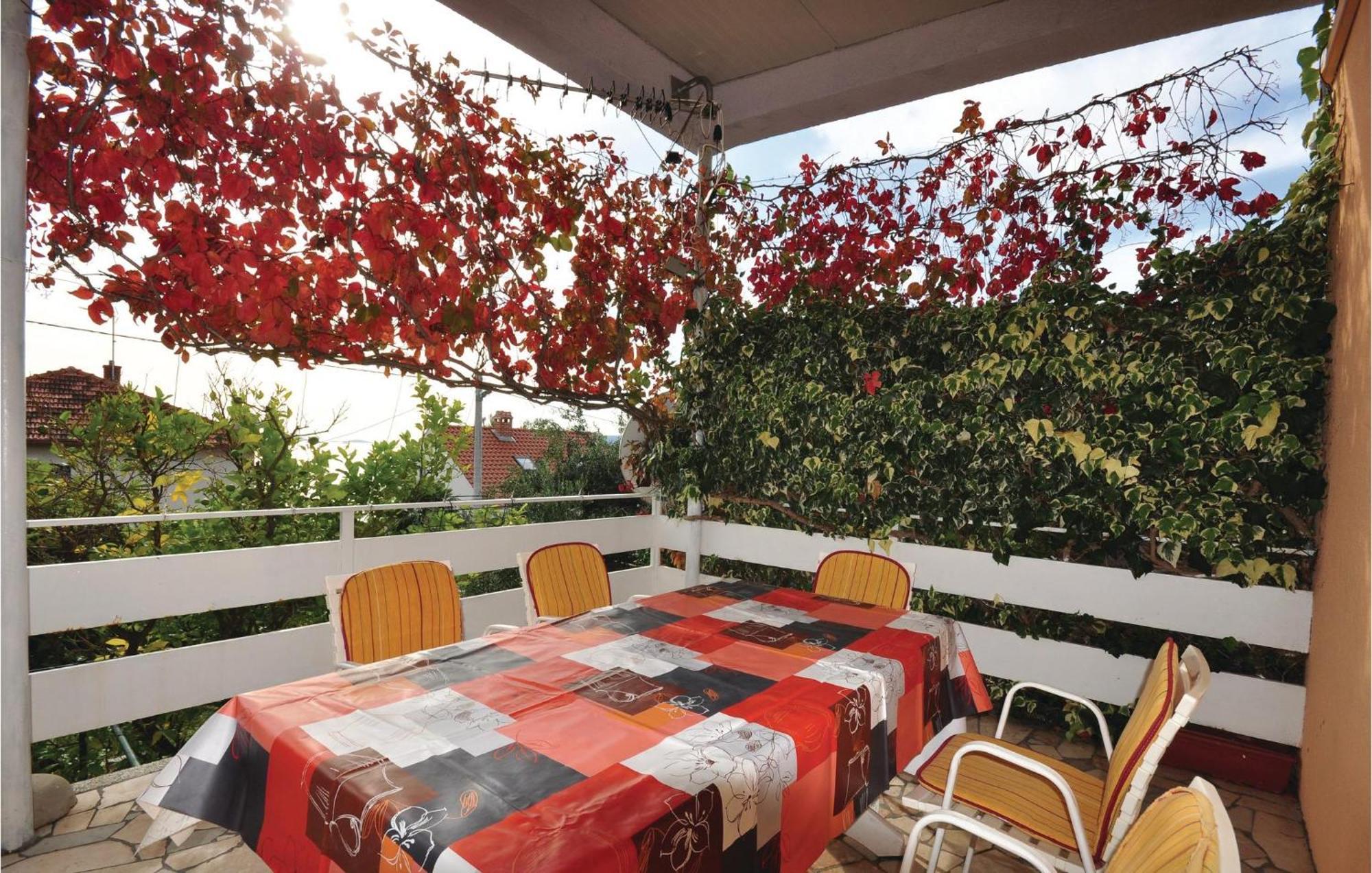 Awesome Home In Seget Vranjica With Wifi Екстер'єр фото